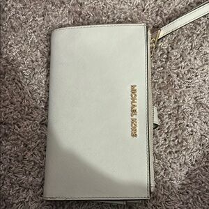 Michael Kors White Clutch with Gold Hardware